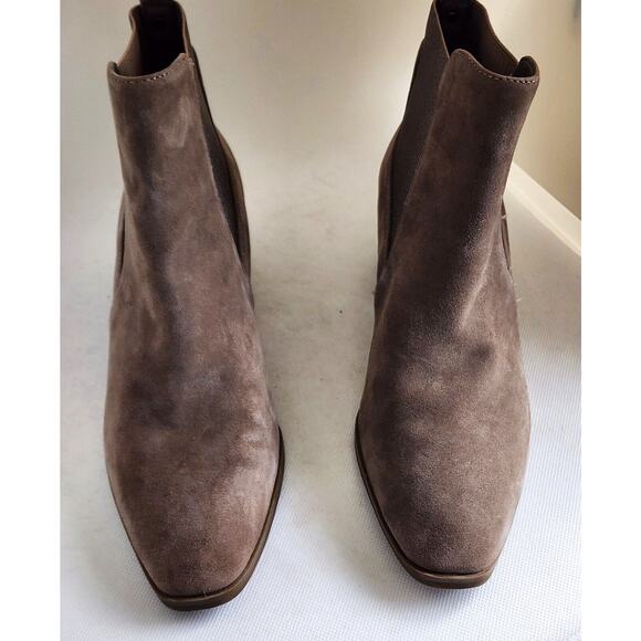 BOOTS/SHOES-ANKLE-Anne Klein-iFlex-Slip On-Parson-Tan Suede-Block Heel-Size 7M - Picture 4 of 16